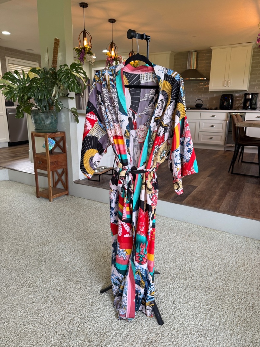 Amazon Multicolor Printed Kimono Tunic - Bold Graphic Pattern - Picture 4 of 4